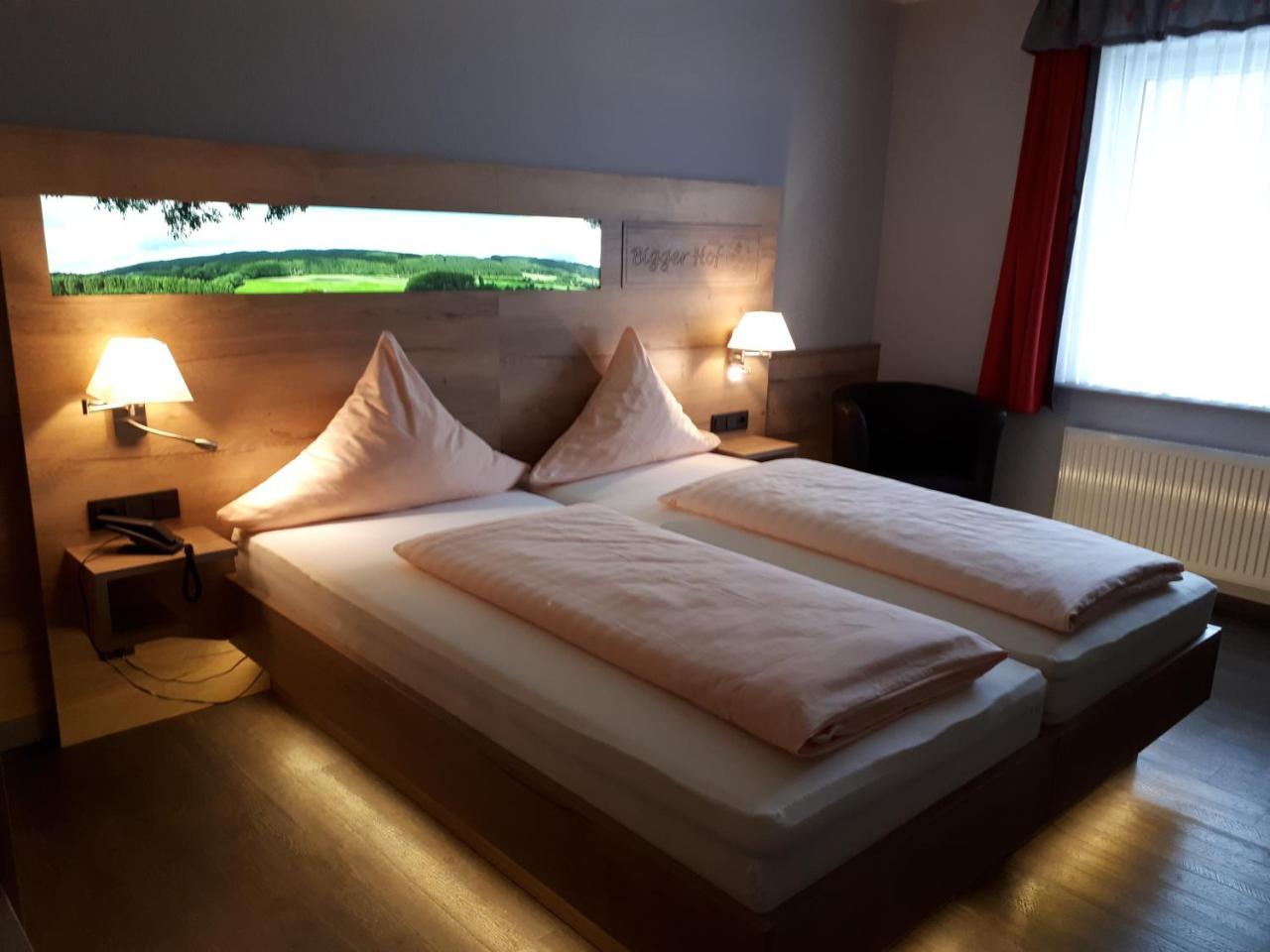 Hotel Bigger Hof - Wirtshaus Platzhirsch Am Jahnplatz Olsberg Extérieur photo