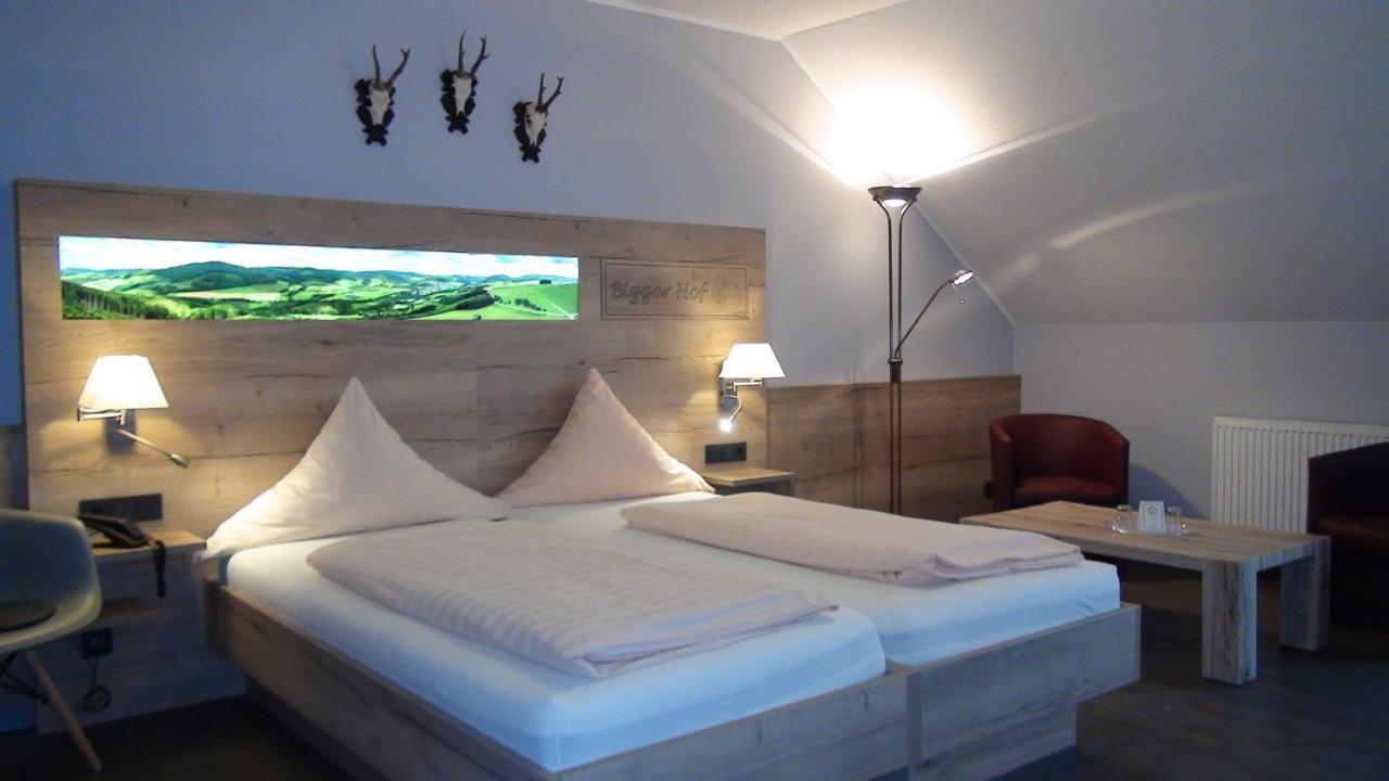 Hotel Bigger Hof - Wirtshaus Platzhirsch Am Jahnplatz Olsberg Extérieur photo
